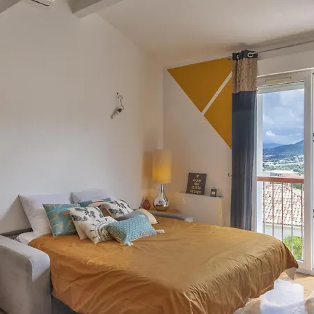 Casa Semaphore Apartment *
