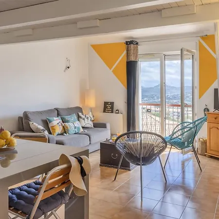 Casa Semaphore Apartment