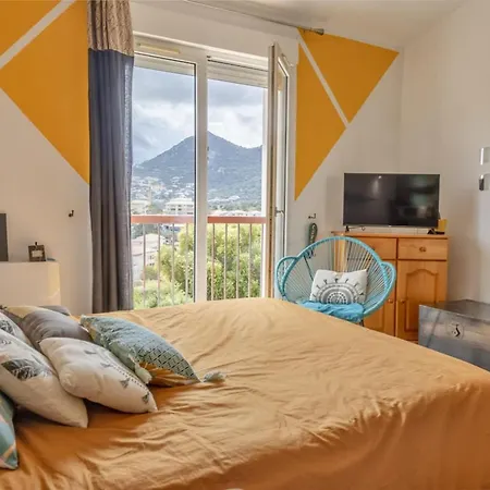 Casa Semaphore Л'Иль-Рус