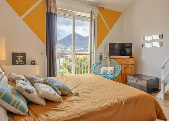 Casa Semaphore LʼÎle-Rousse